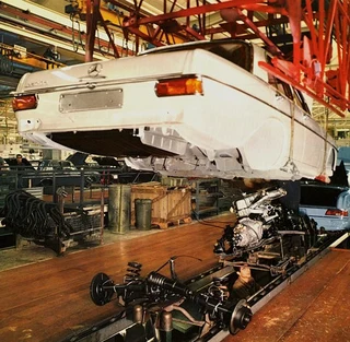 Mercedes-Benz W110/W111/W108/W113 model "suspension refresh kit"