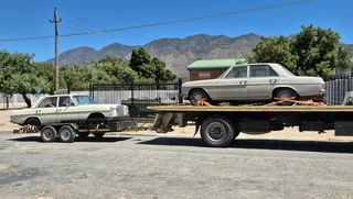 1969 Mercedes-Benz 230 W114 stripping for spares x 2