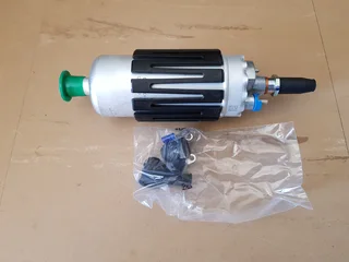 Mercedes-Benz R/C107 electrical fuel pump
