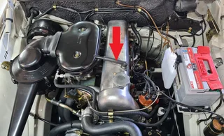 Mercedes-Benz M130/M180 engine breather pipe