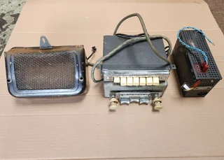 Mercedes-Benz 190SL Blaupunkt radio