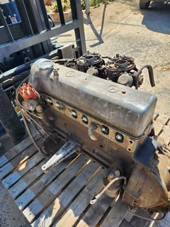 Mercedes-Benz 230S M180 engine stripping for spares