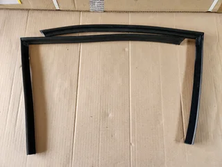 Mercedes-Benz R107 hardtop L seal set