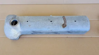 Mercedes-Benz 6 cyl Ponton valve cover