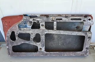 Mercedes-Benz W111 coupe/cabriolet door