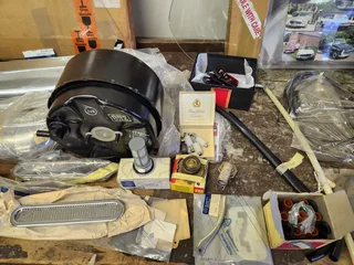 Mercedes-Benz Pagoda SL W113 parts