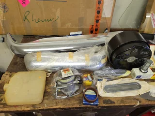 Mercedes-Benz Pagoda SL W113 parts