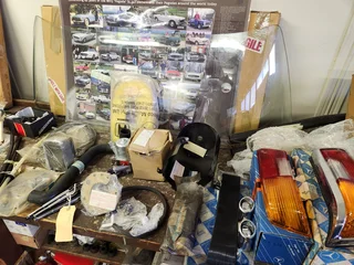 Mercedes-Benz Pagoda SL W113 parts