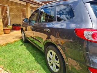 2010 Hyundai Santa Fe SUV