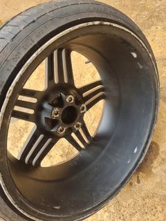 Merc amg 19 inch Car mags