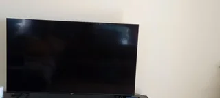 Lounge Suite And Hisense 58&#39; TV - New