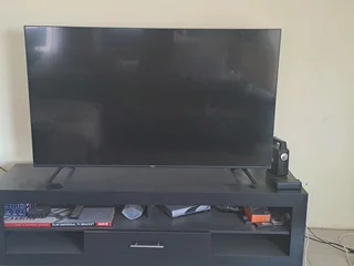 58 inch - Brand New - R9500 (Value R18000)