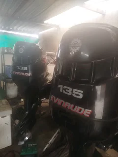 Twin Evinrudes 135hp DI