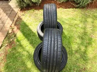 SET OF CONTINENTAL 225X45X17 RUNFLAT TYRES