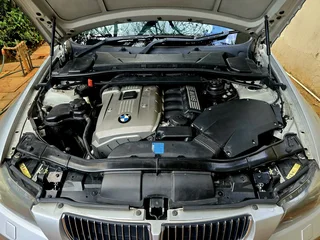 BMW E90 330i AUTOMATIC
