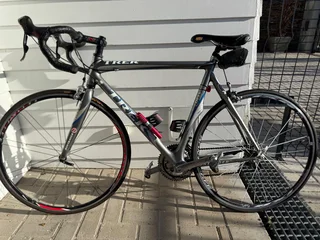 TREK MADON ROADBIKE