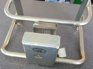 Centurion D5evo Anti-theft Cage with Enclosed Lock v6 New