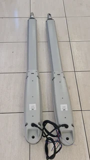 Centurion Vector to Vantage 500 Double Swing Gate Upgrade With Controller