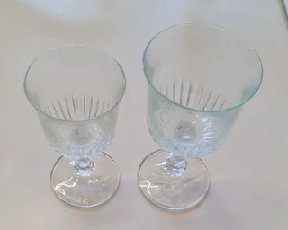 Glasses Exquisite Set of 2 x16 is 32 Glasses Imperial Tableware New