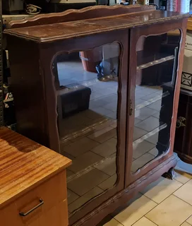 Display Cabinet Solid Wood and Glass 2nd