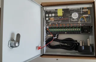 CCTV 9 way Power Supply 10A New