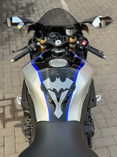 2019 Yamaha R1M with only 6000kms