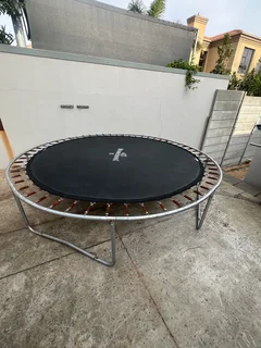 Trampoline Bounceking 2