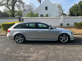 2011 Audi A4 Stationwagon 2.0 Diesel Aut