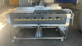 Stainless steel gas open flame grillers half n half