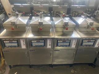 Henny penny pressure fryer