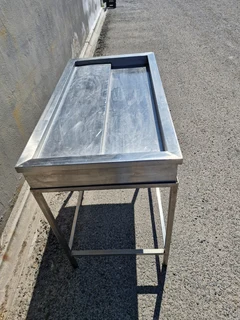 Stainless Steel Insulated Ice Table