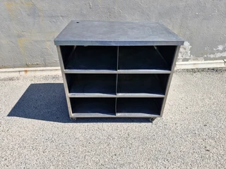 STAINLESS STEEL TROLLEY WITH COMPARTMENTS