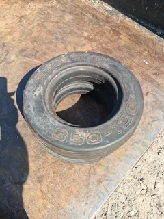 Wheelbarrow Solid Rubber Wheels