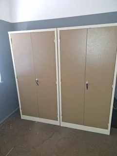 Metal Stationary Cabinets With Keys