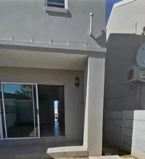 2 Bedroom duplex available in Woodhurst complex, Brackenfell