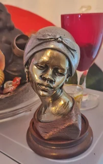 Casper Darare bronze busts