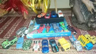 Die-cast vintage cars collection of 22