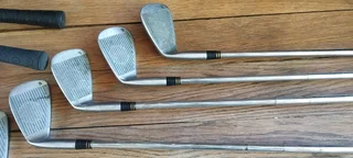 Bomber golf set, net and extras. Like new