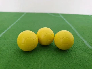 Subbuteo Yellow Top Spin Balls