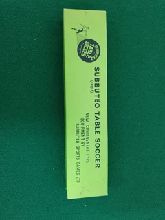 Subbuteo C105 Crouching Goalkeepers Set