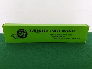 Subbuteo C102 Heavyweight Diving Goalkeepers