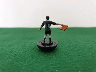 Subbuteo Spare Premier League Assistant Referee Linesman