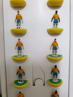Subbuteo Brazil v Spain Team Set