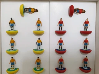 Subbuteo Brazil v Spain Team Set