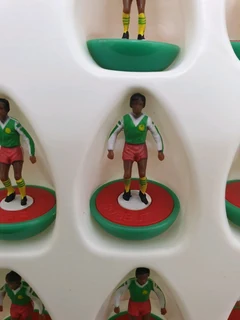 Subbuteo Cameroon La Leggenda Team Incorrect Box