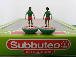 Subbuteo Cameroon La Leggenda Team Incorrect Box