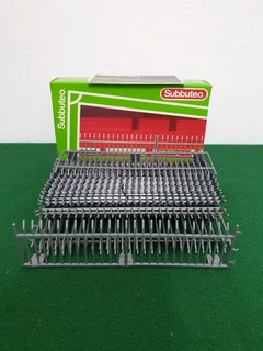 Subbuteo Ref 61170 Crowd Barrier Fence Surround