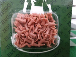 Subbuteo Zeugo Packs of 50 Stadium Fans Spectators