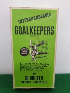 Subbuteo Set C133 Interchangeable Goalkeepers