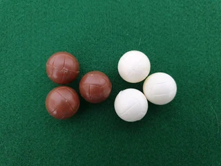 Subbuteo Brown White 18mm Balls